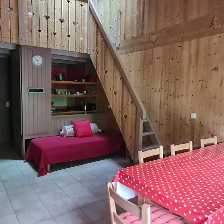 Aparthotel Et Restaurant L'adray