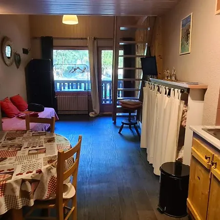 Aparthotel Et Restaurant L'adray Longefoy